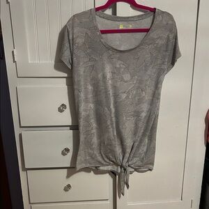 Xersion Gray Patterned Short Sleeve Top